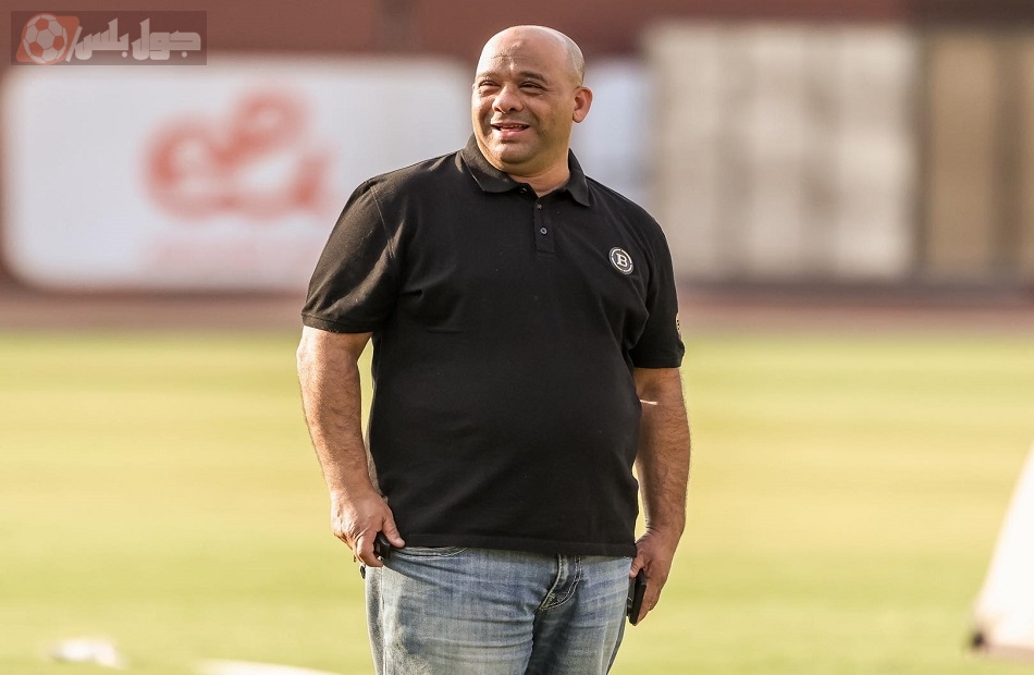 وليد صلاح الدين يطالب جمهور الأهلي بالصبر ومساندة الجهاز الفني المؤقت