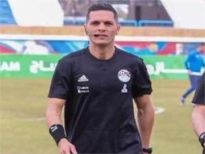 محمود وفا يحكم مباراة الأهلي وسيراميكا.. وطارق مجدي للفيديو