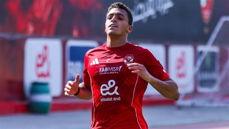 الأهلي يعلن قائمة مواجهة إنبي في الدوري المصري بعودة إمام عاشور وياسين مرعي