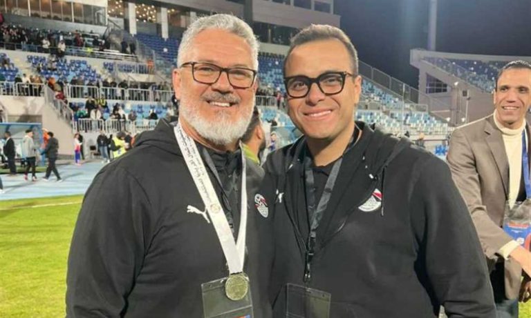 طبيب منتخب مصر للشباب ينضم مؤقتًا للجهاز الطبي لأوكلاند سيتي