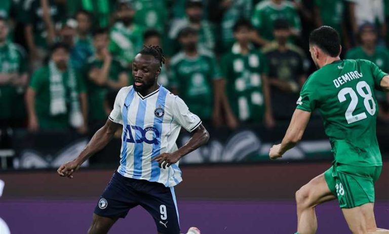 بهاتريك ماييلي.. بيراميدز يقسو على أهلي جدة ويتوج بطلا لكأس القارات الثلاث