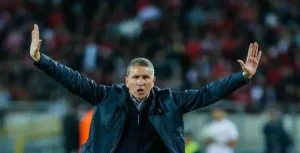 جاريدو يتولى تدريب مولودية وهران الجزائري