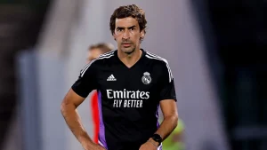 راؤول يودع ريال مدريد الرديف ويؤكد: “سأعود في الوقت المناسب”