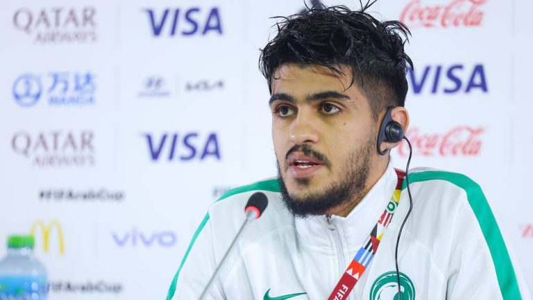 التعاون يرفض عرض الأهلي لضم وليد الأحمد ويتمسك ببقائه