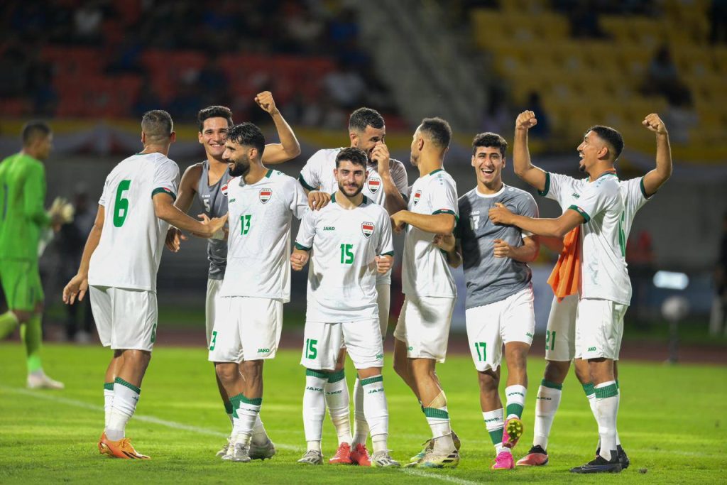 العراق يتأهل لنهائي كأس ملك تايلاند بعد الفوز على هونج كونج 2-1