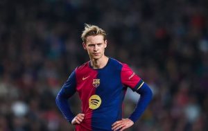 غياب فرينكي دي يونج عن برشلونة أمام فالنسيا للإصابة