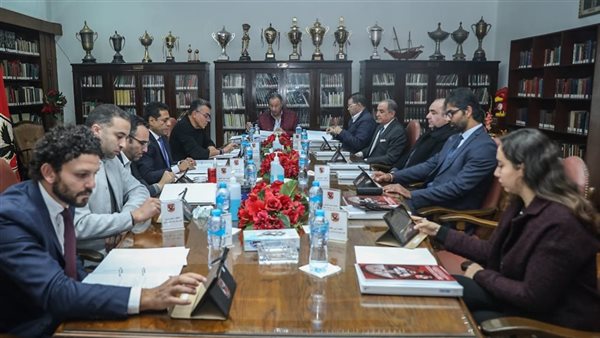 الخطيب يحضر اجتماعًا لمجلس الأهلي لتحديد موعد الانتخابات المقبلة