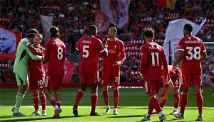 ليفربول يواجه بيرنلي بحثًا عن الفوز الرابع في الدوري الإنجليزي الممتاز