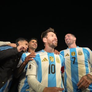 ميسي يثير الغموض حول مشاركته في مونديال 2026