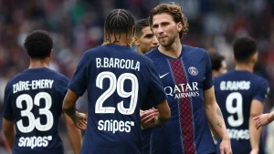 باريس سان جيرمان يدفع بمايولو وباركولا في مواجهة أتالانتا بدوري الأبطال