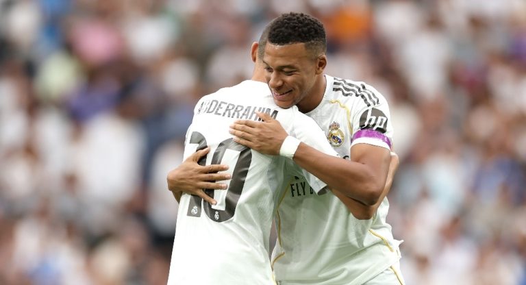 من تحت الأنقاض إلى برنابيو.. ريال مدريد يحقق حلم الطفل المغربي عبد الرحيم أوحيدة