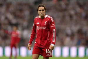 ليفربول يعلن قائمته الأوروبية بدون كييزا لمباراة أتلتيكو مدريد