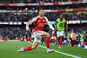 مارتينيلي ينقذ آرسنال بتعادل قاتل أمام مانشستر سيتي في الدوري الإنجليزي
