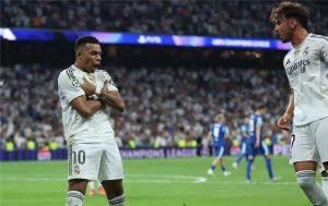 ريال مدريد يقلب الطاولة على مارسيليا ويفتتح مشواره بفوز مثير في دوري أبطال أوروبا