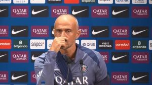 هل يعود لويس إنريكي لتدريب برشلونة بعد فليك؟