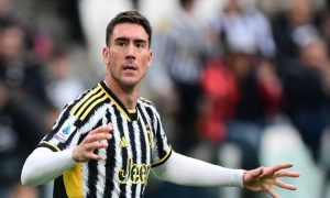 تقرير إيطالي: برشلونة يخطط لضم فلاهوفيتش مجانًا