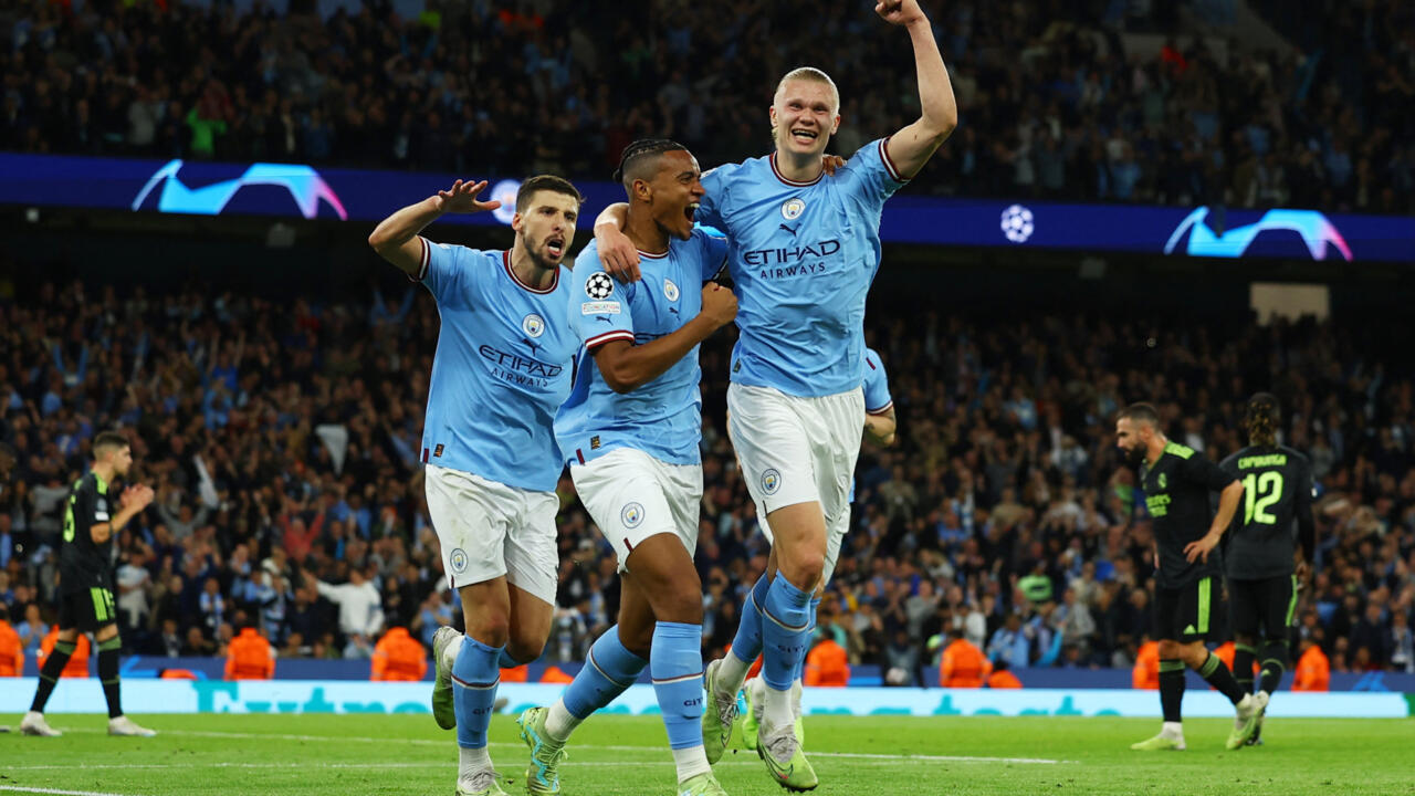 تشكيل مانشستر سيتي ضد نابولي