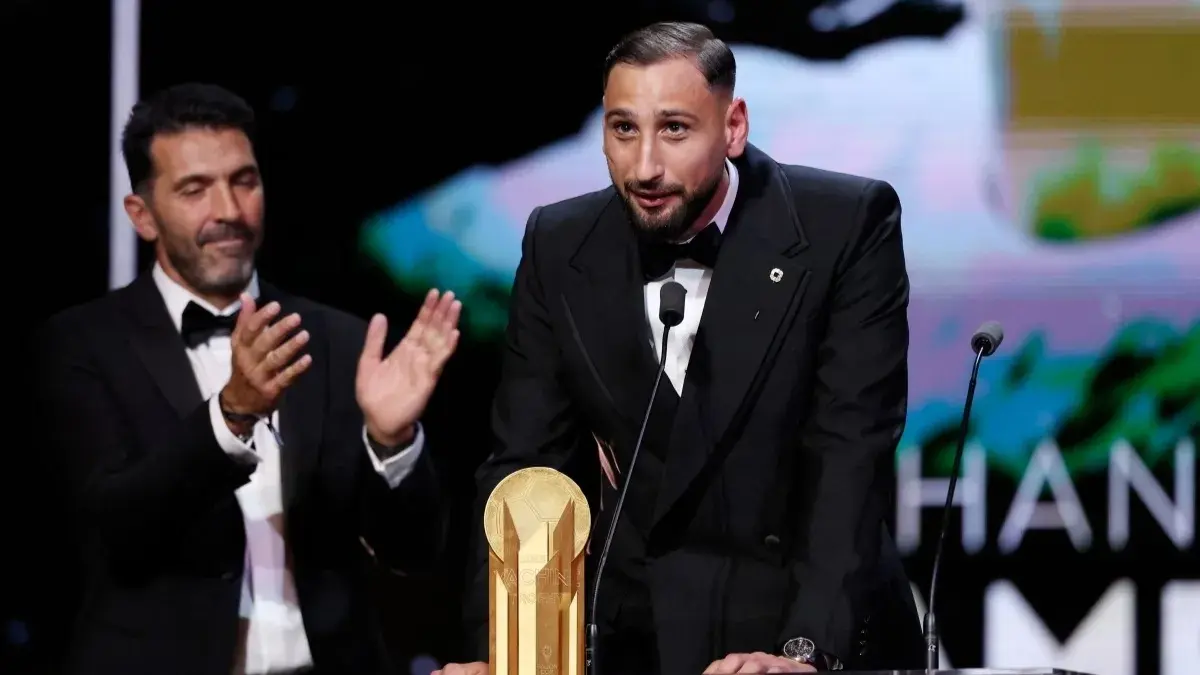 جيانلويجي دوناروما يفوز بجائزة ياشين 2025