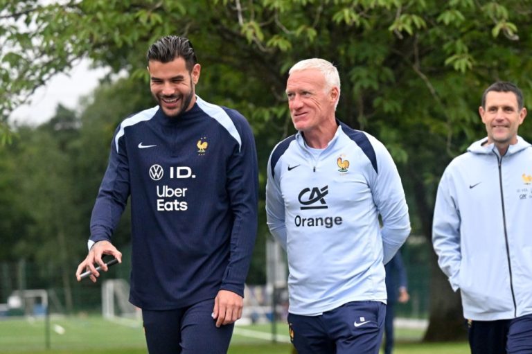 ديشامب يشيد بثيو هيرنانديز مع الهلال ويكشف سبب استدعاء ماتيتا لأول مرة لمنتخب فرنسا