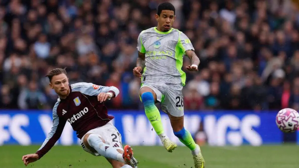 ماتي كاش يحصد جائزة رجل مباراة أستون فيلا ومانشستر سيتي في البريميرليج ماتي كاش