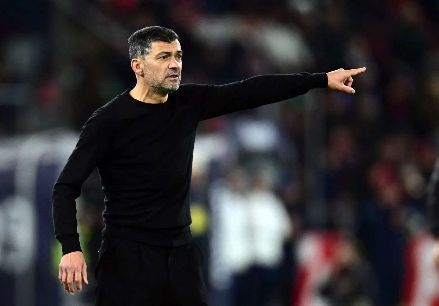 اتحاد جدة يتعاقد مع سيرجيو كونسيساو