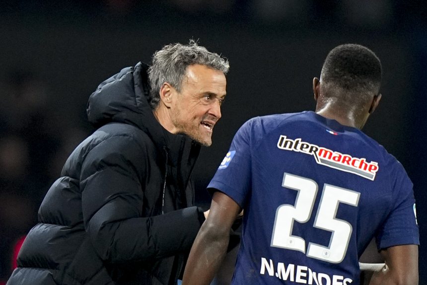 نونو مينديز يشيد بدور لويس إنريكي