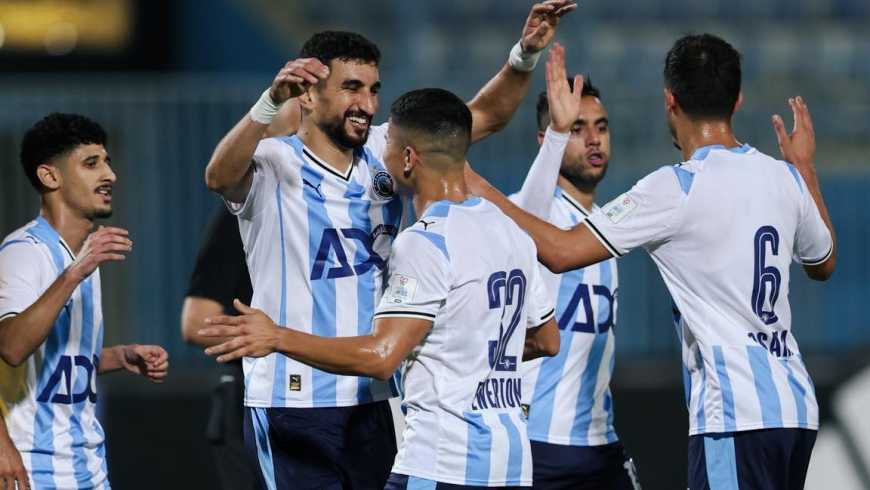 الكاف يحدد موعد وملعب السوبر الإفريقي بين بيراميدز ونهضة بركان
