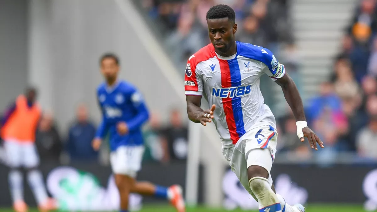 مارك جيهي كريستال بالاس